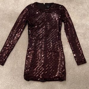 H:ours Julinha dress in Bordeaux